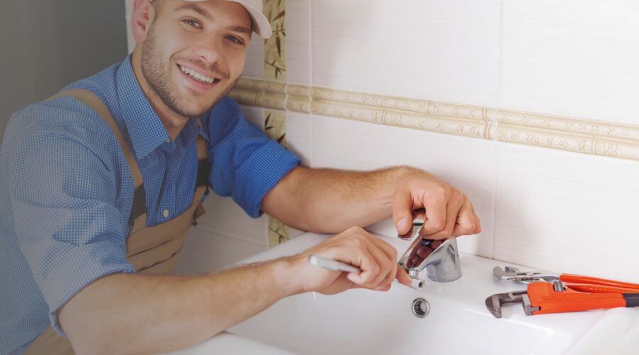 Leak Detection in Violet, LA